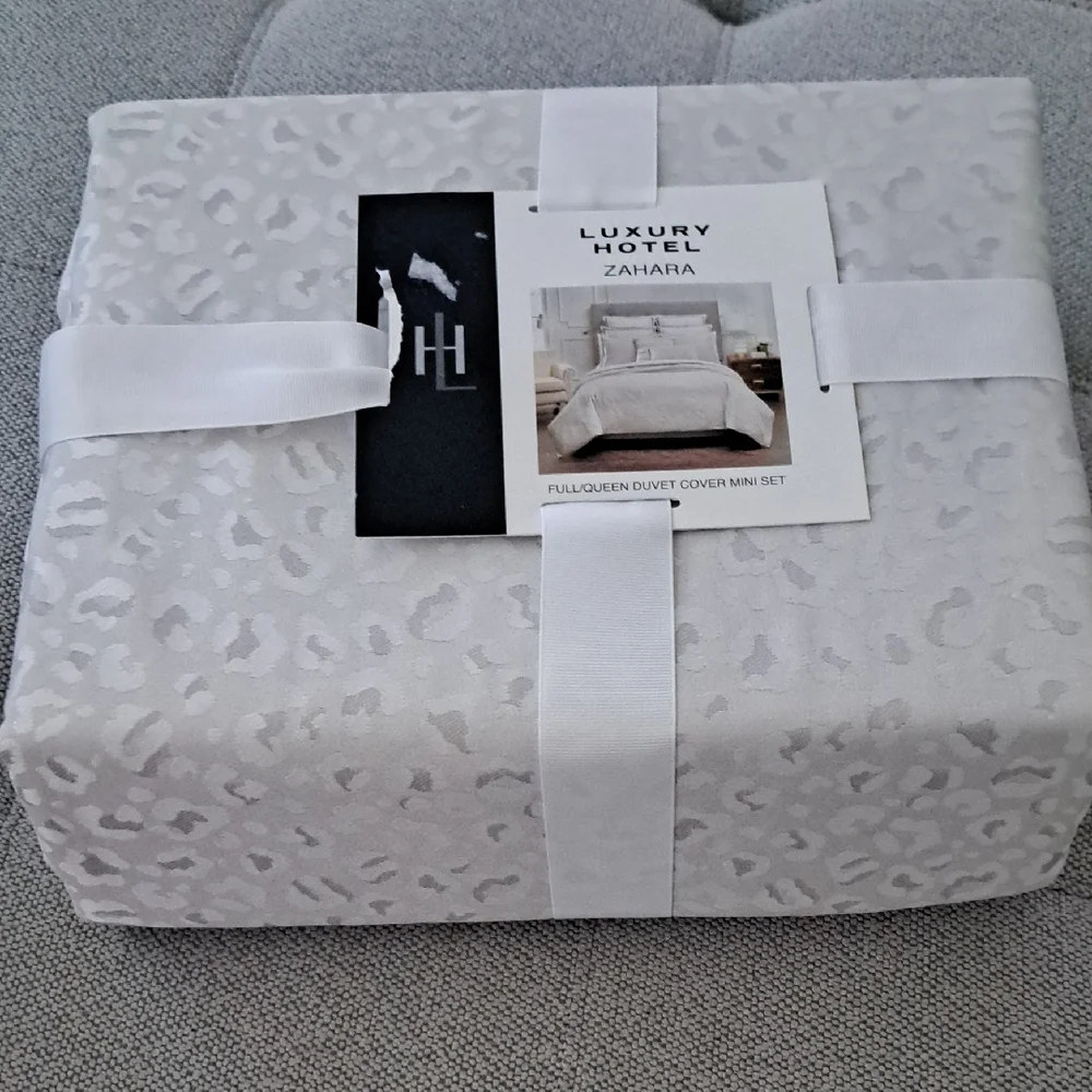 Luxury Hotel Zahara Duvet Cover Mini Set